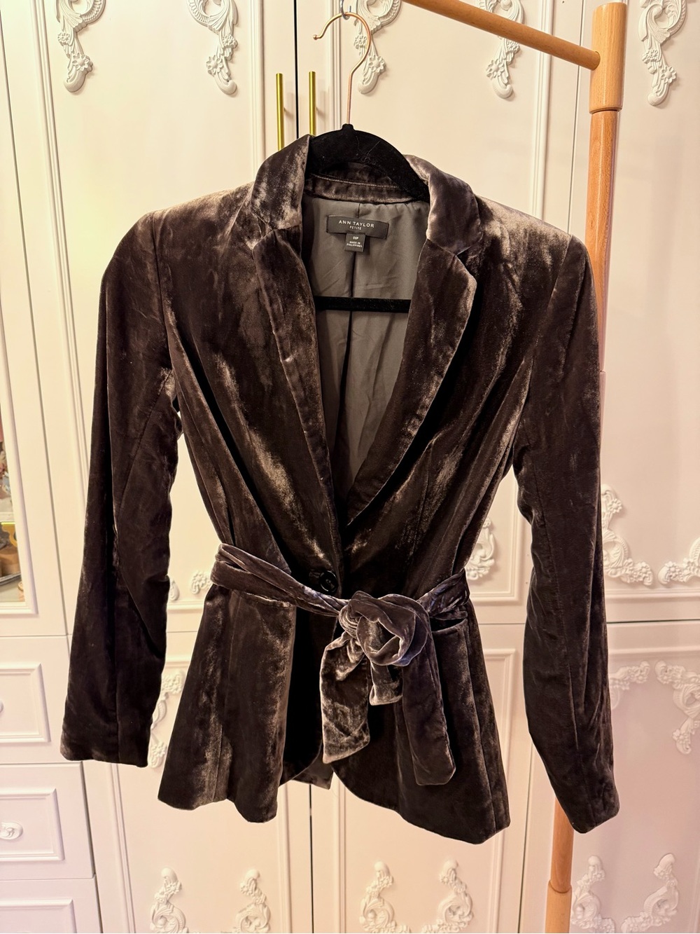 NWOT Ann Taylor petite charcoal crushed blazer size 00P